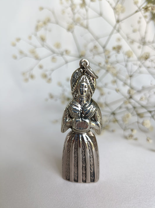 Vintage 925 Sterling silver lady figure sewing needle holder pendant