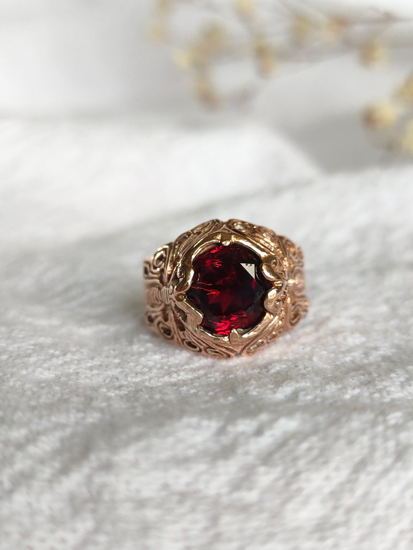 Brilliant Antique Solid 9ct gold natural Garnet Butterfly solitaire Signet ring