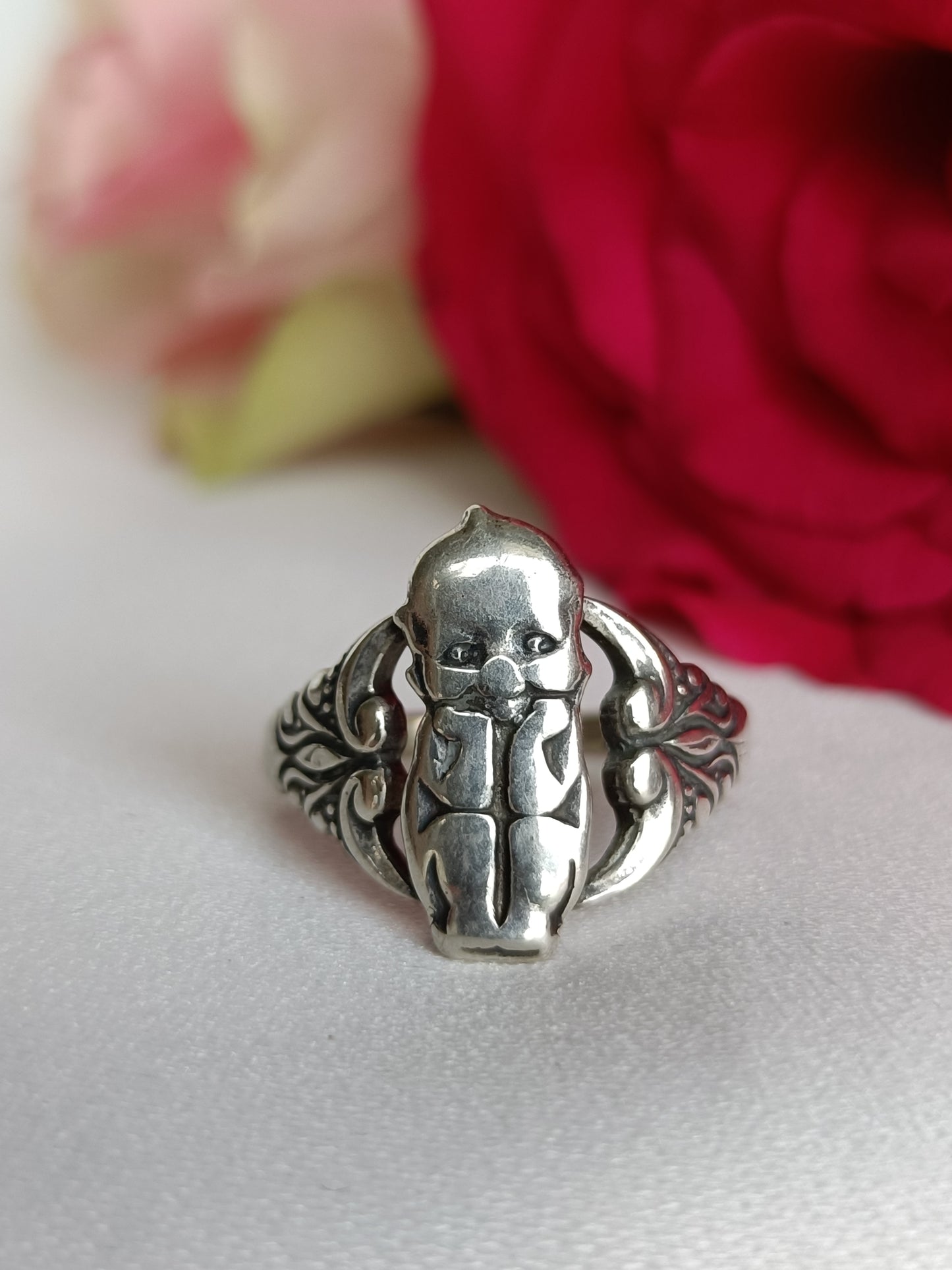 Antique 1920's circa Paye & Baker sterling silver Kewpie doll ring