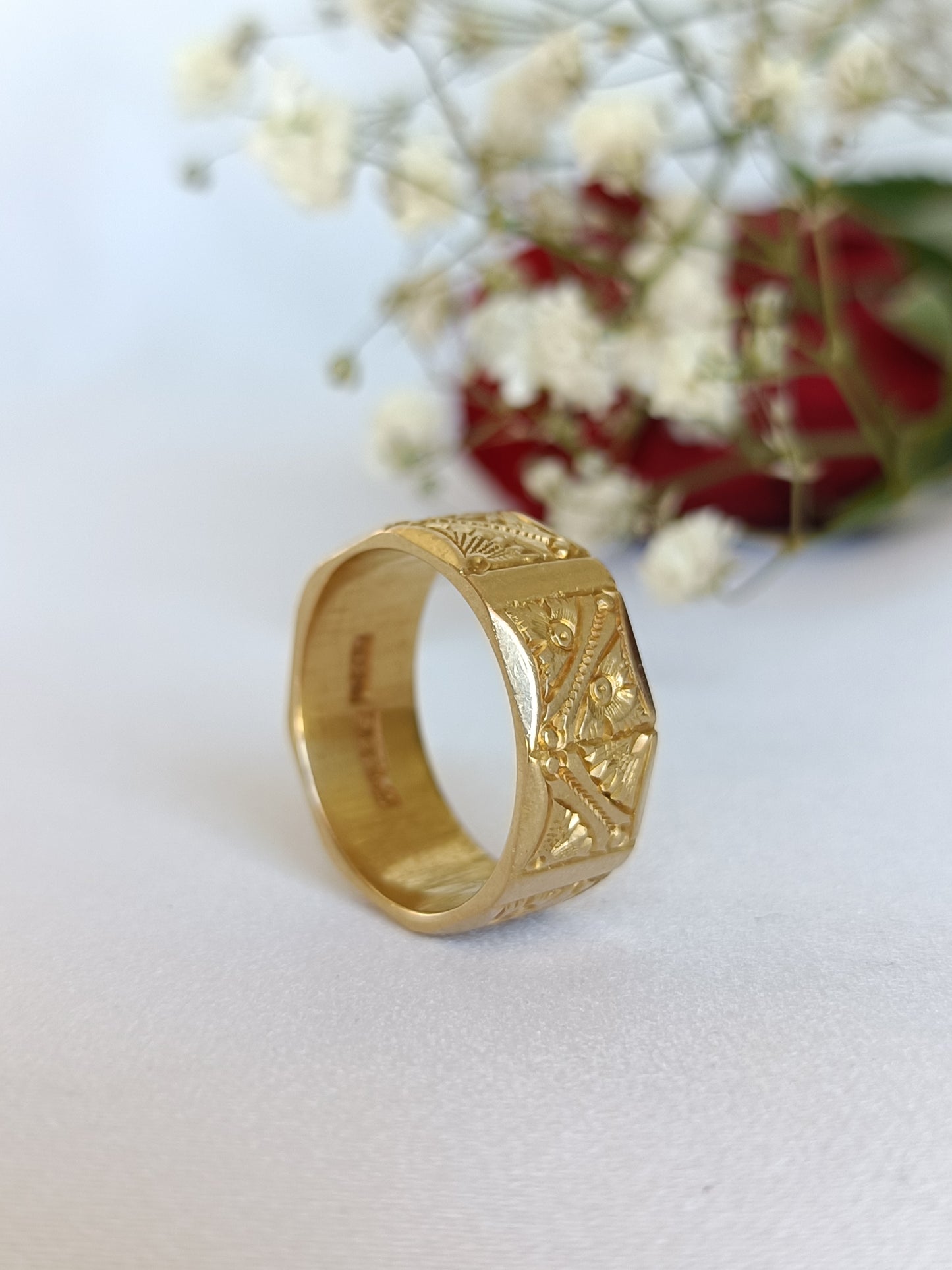 Antique Australian 18ct gold patterned wide band ring by Stuart Dawson & Co