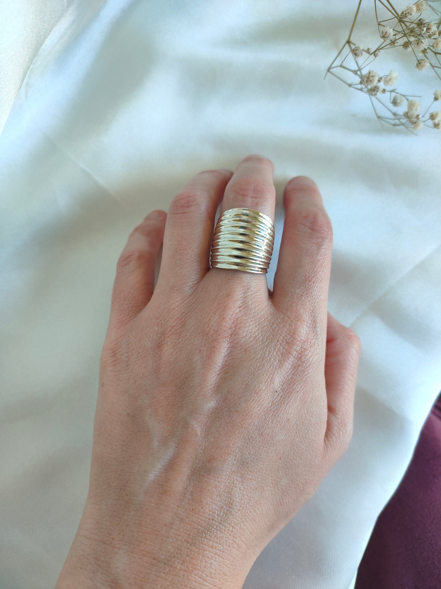 Chunky 925 sterling silver corrugated statement ring