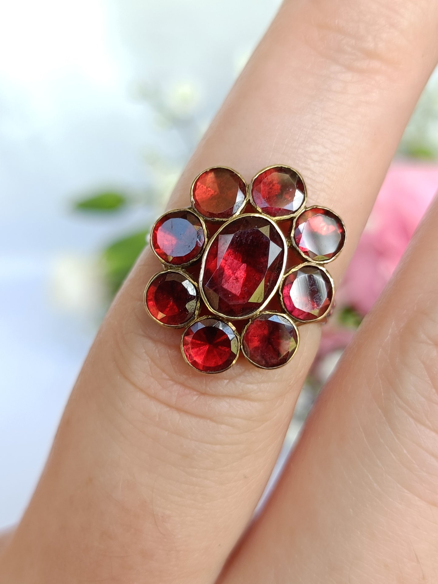 Antique Edwardian 1900c 9ct Gold "Georgian Revival" Natural Garnet Flower Cluster Ring