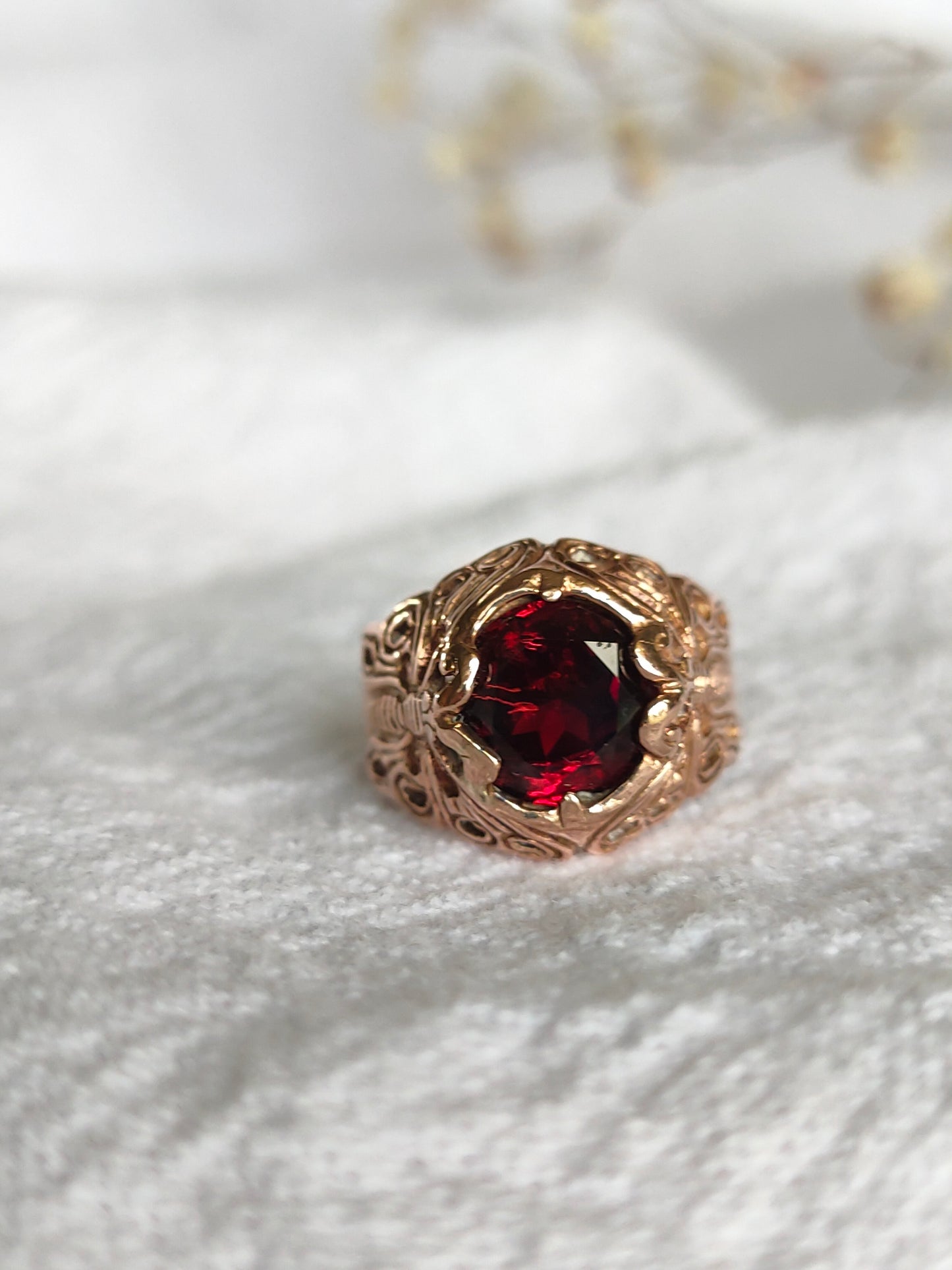 Brilliant Antique Solid 9ct gold natural Garnet Butterfly solitaire Signet ring