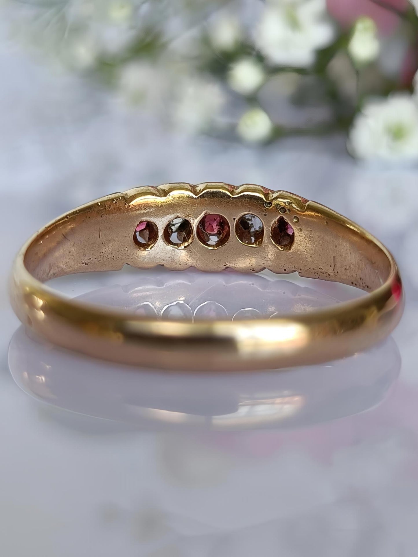 Antique Victorian 15ct yellow gold garnet & diamond 5 stone boat ring size 7 US or N UK
