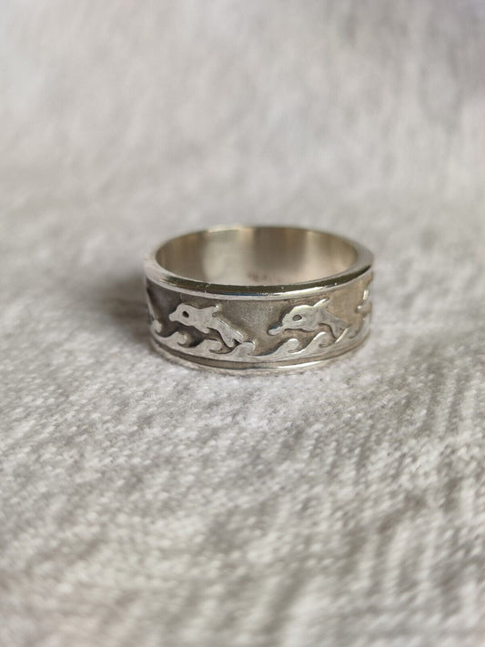 Vintage 925 sterling silver dolphin wave ocean ring